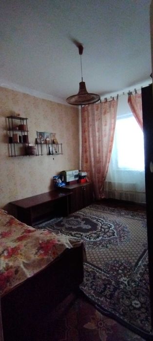 Продам 4/2/5 квартира, в Мирабадском районе возможен небольшой торг