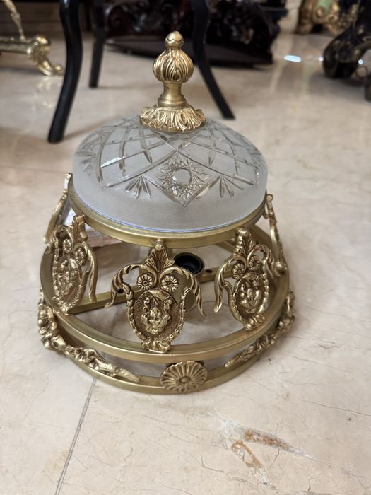 Plafoniera din bronz masiv- sticla