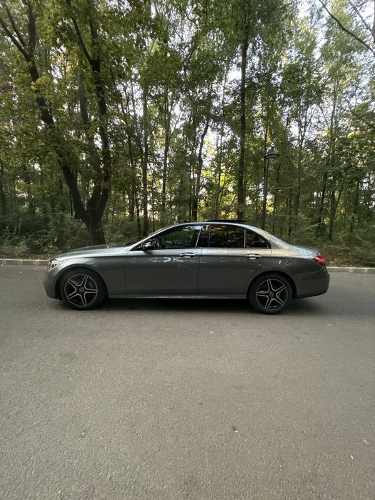 Mercedes-Benz e220d 2021