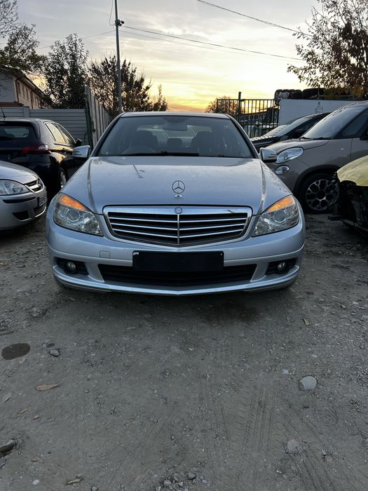 Compresor climă Mercedes W204 C250 cdi 2010