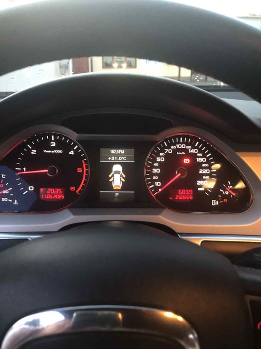 AUDI A6 C6 2011/02