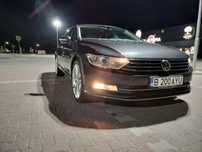 Volkswagen Passat Volkswagen Passat B8, 1.9TDI ( 190 CP ), DGS 7, Jante 19', ACC