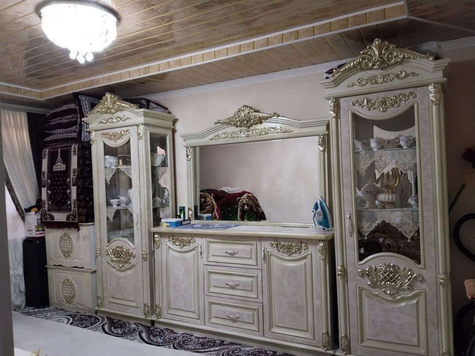 Mebel sotiladi hammasi