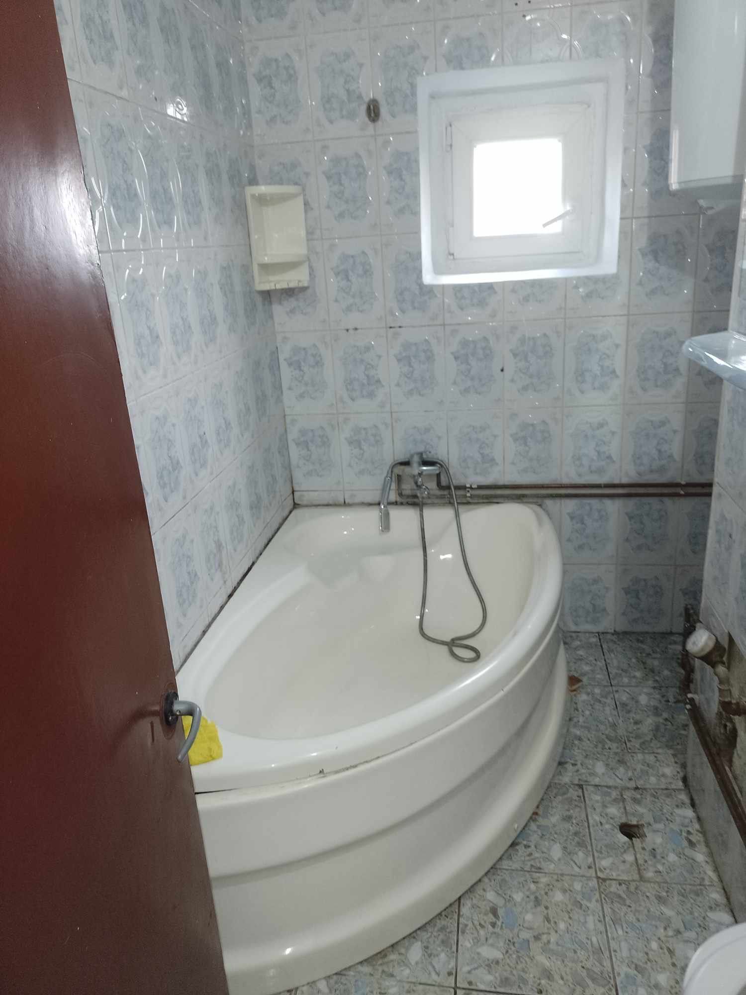 Apartament de inchiriat