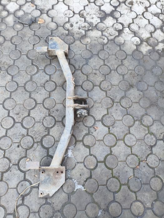 Продам фаркоп без шара легковой автомобиль