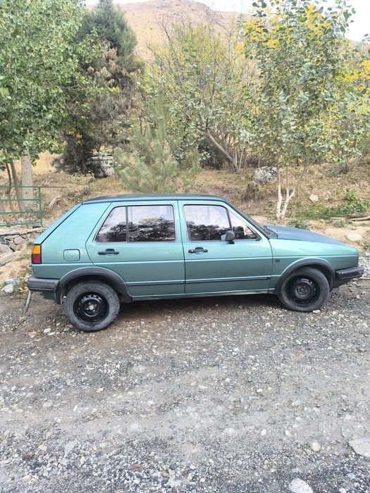 Продаётся автомобиль VOLKSWAGEN GOLF II
