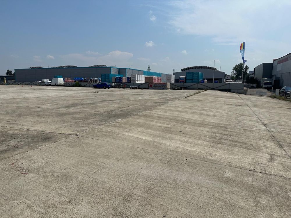 Închiriez platformă betonată