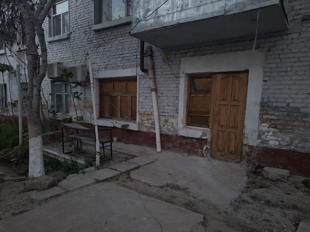 Продается одна комнатная квартира в центре города Каган