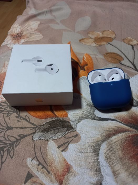 AirPods generatia 4
