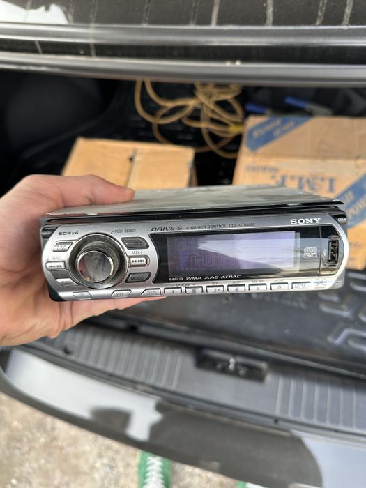 Продам мафон Sony