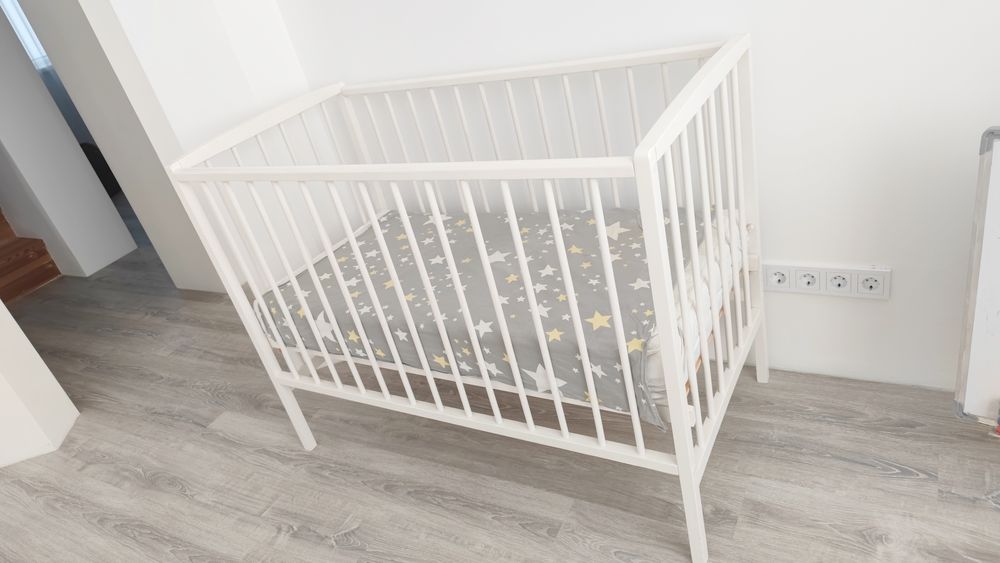 Манеж-кровать с доставкой, новый