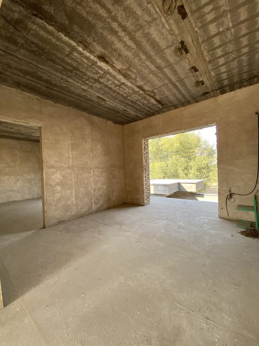 Срочно продается коробка 9 комнат 3,75 соток