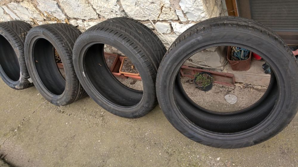 Летни гуми 275/40/R20