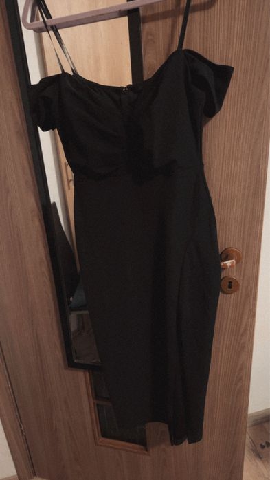 rochie eleganta neagra