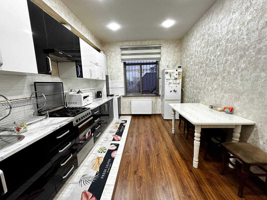 Продаётся 4х комнатная дуплекс квартира