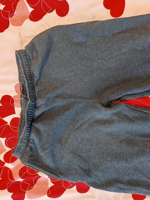 Ватирано долнище Helly Hansen