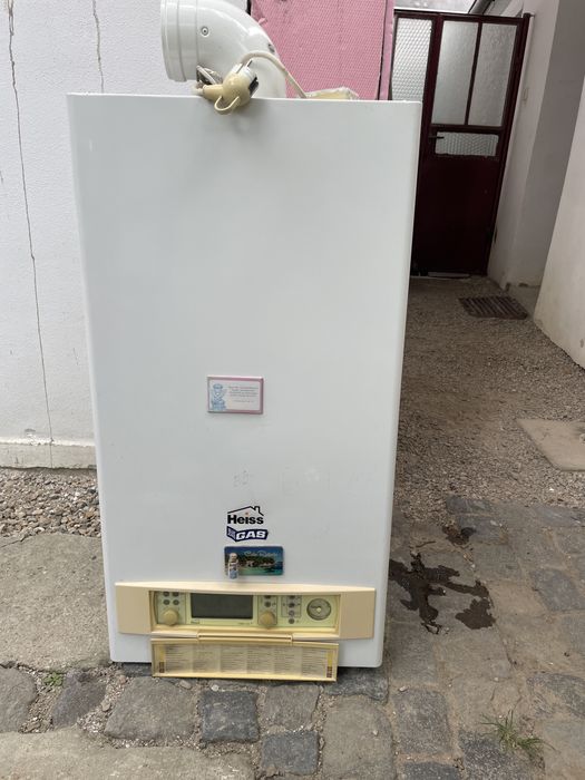 Centrala pe gaz tiraj fortat Heiss HS 25-29 F