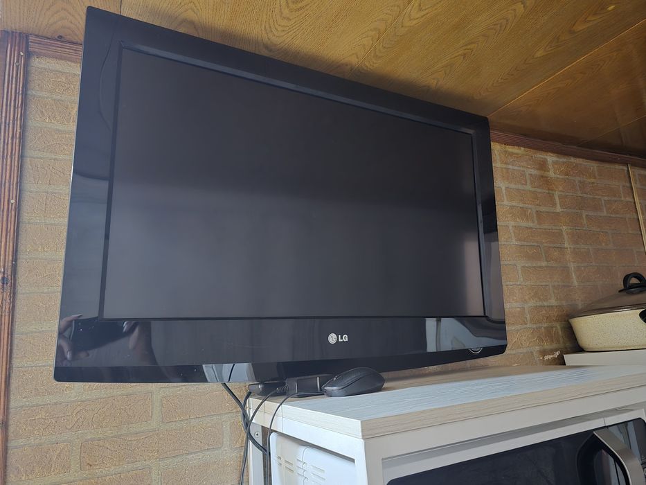 Телевизор 32 дюйма