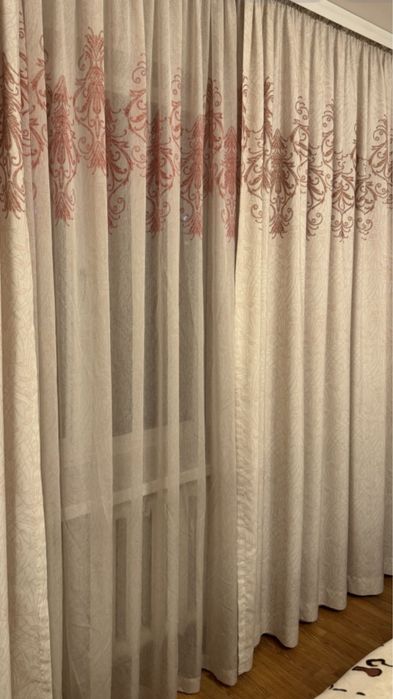 Продам комплект шторы и тюль