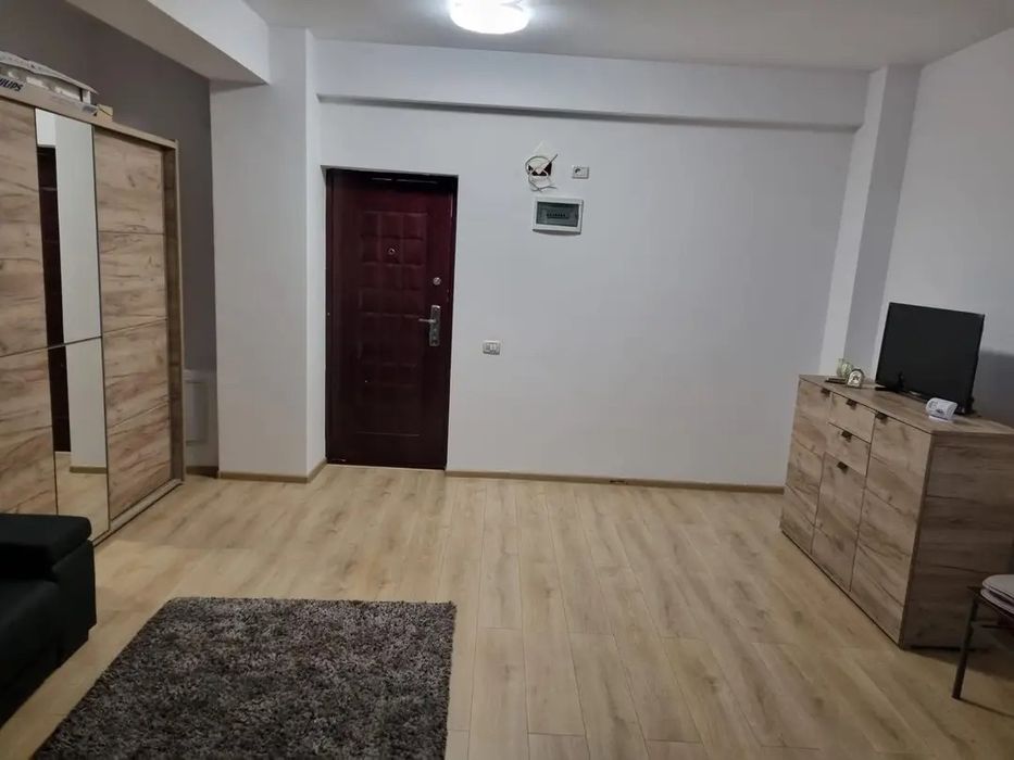 Garsoniera de inchiriat Militari