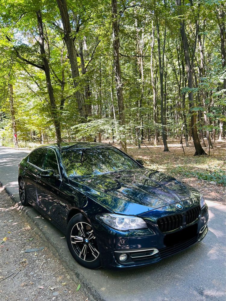 BMW  520d Xdrive, Luxury