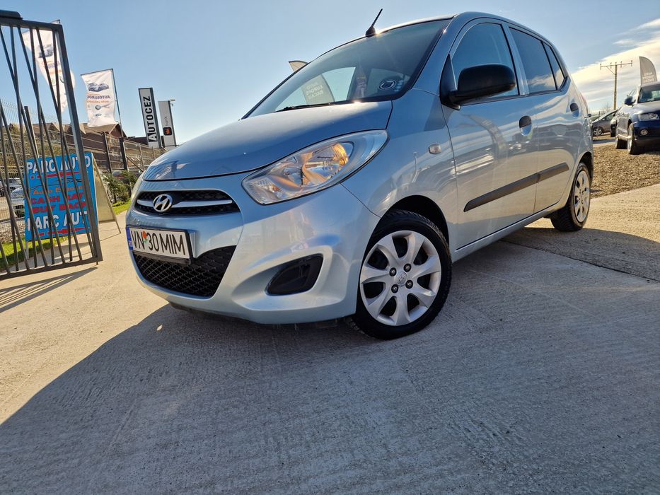 Hyundai İ10 an 2012 benzina E5