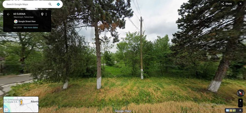 Rasmiresti TR | Teren + casa demolabila vis a vis de scoala, pe colt