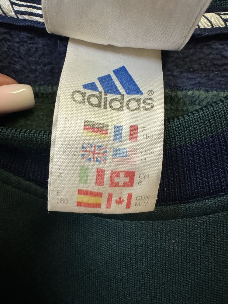 Adidas блуза.