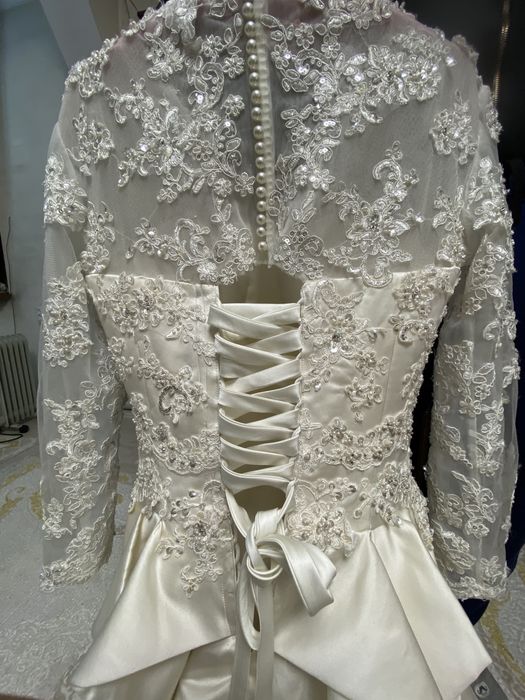 Срочно продам брэндовое свадебное платье