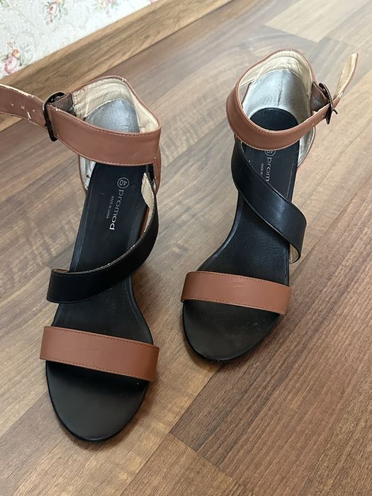 босоножки на танкетке бу