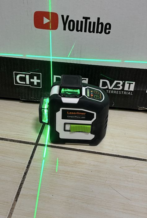 MDM vinde: Nivela laser Laserliner CompactPlane-Laser.