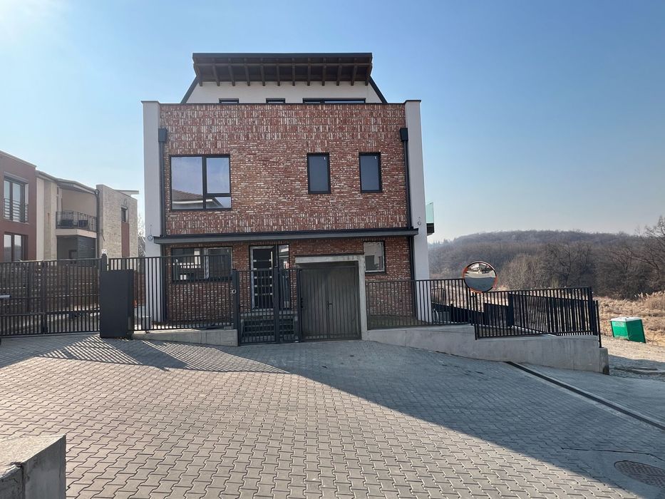 Vand Duplex in Faget