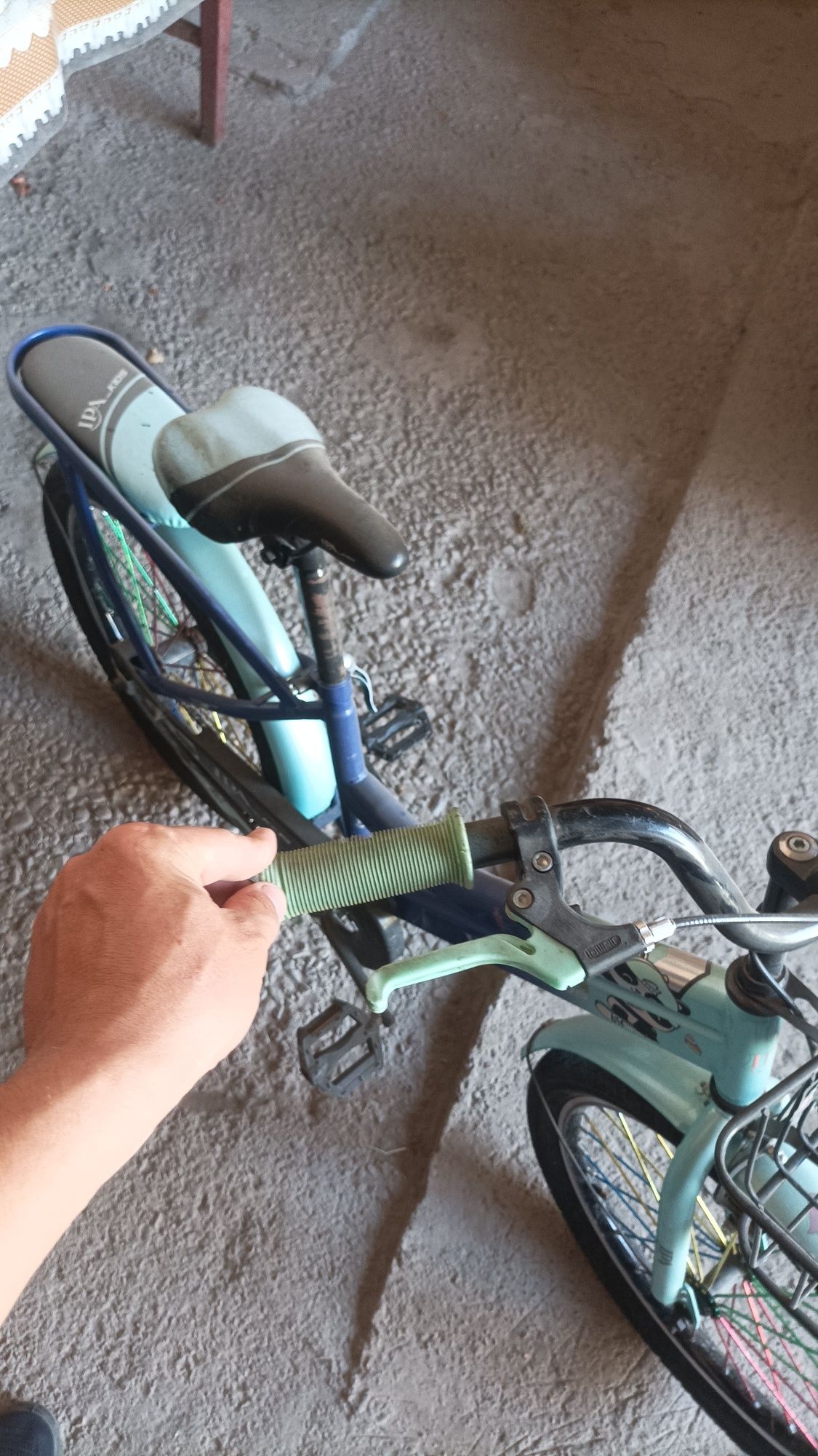 Bollar velosipedi sotiladi