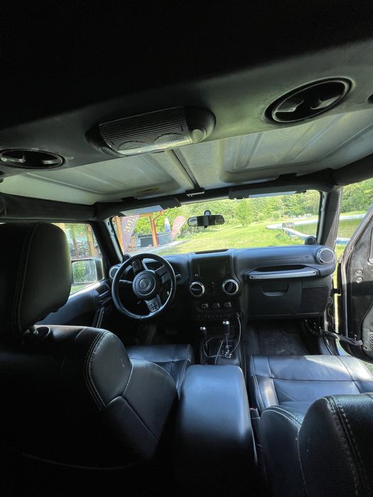 Jeep wrangler sahara