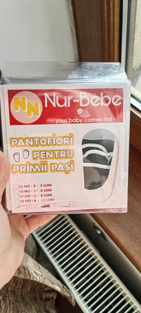 Pantofi bebe pentru primii pasi