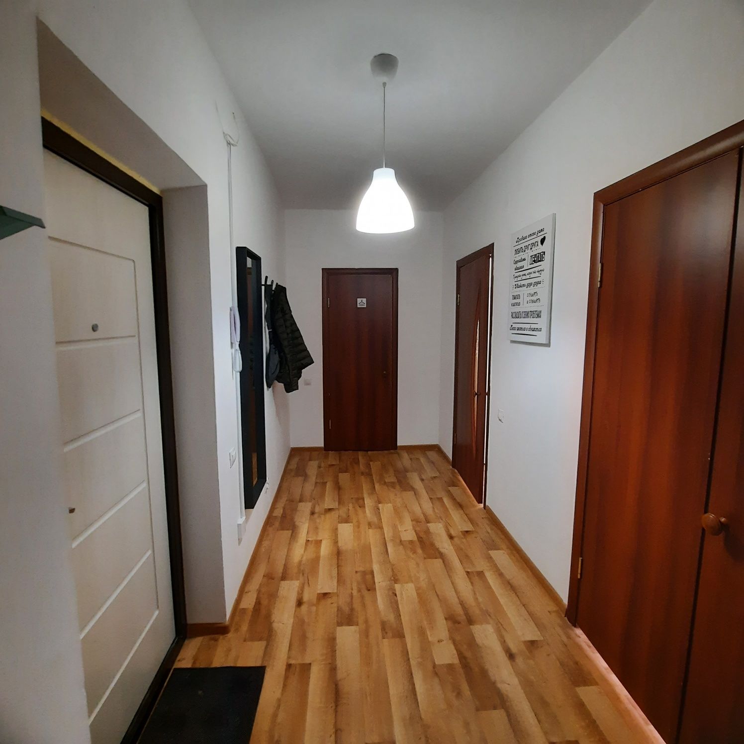 Продам упакованную  1ком.кв. в 10 мкр.