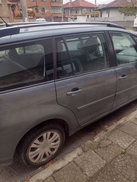 Продавам Ситроен Гранд с4 пикасо