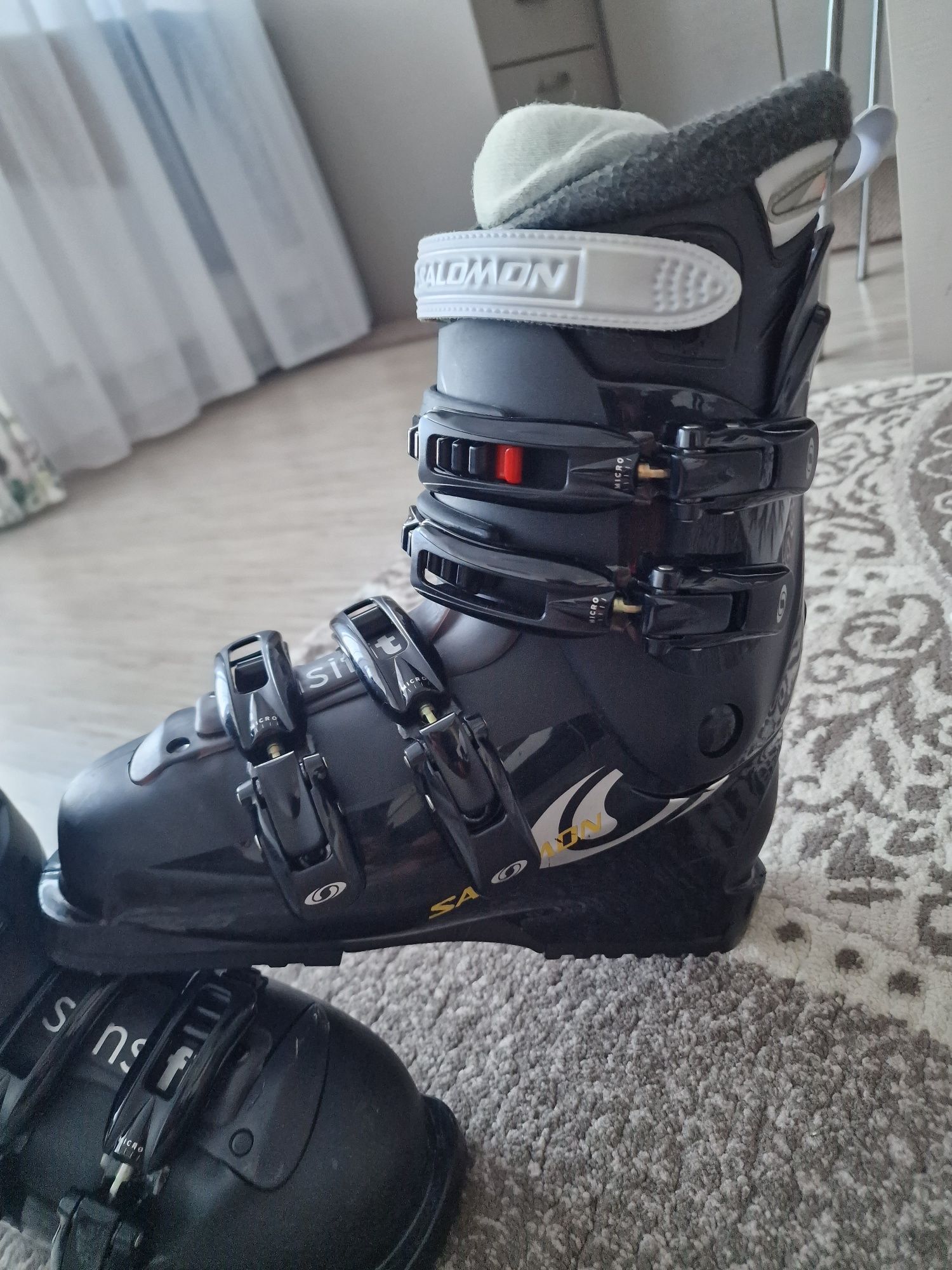 Vând clăpari schi/ski dama/copii SALOMON 5TX Evolution SensiFit, mărim