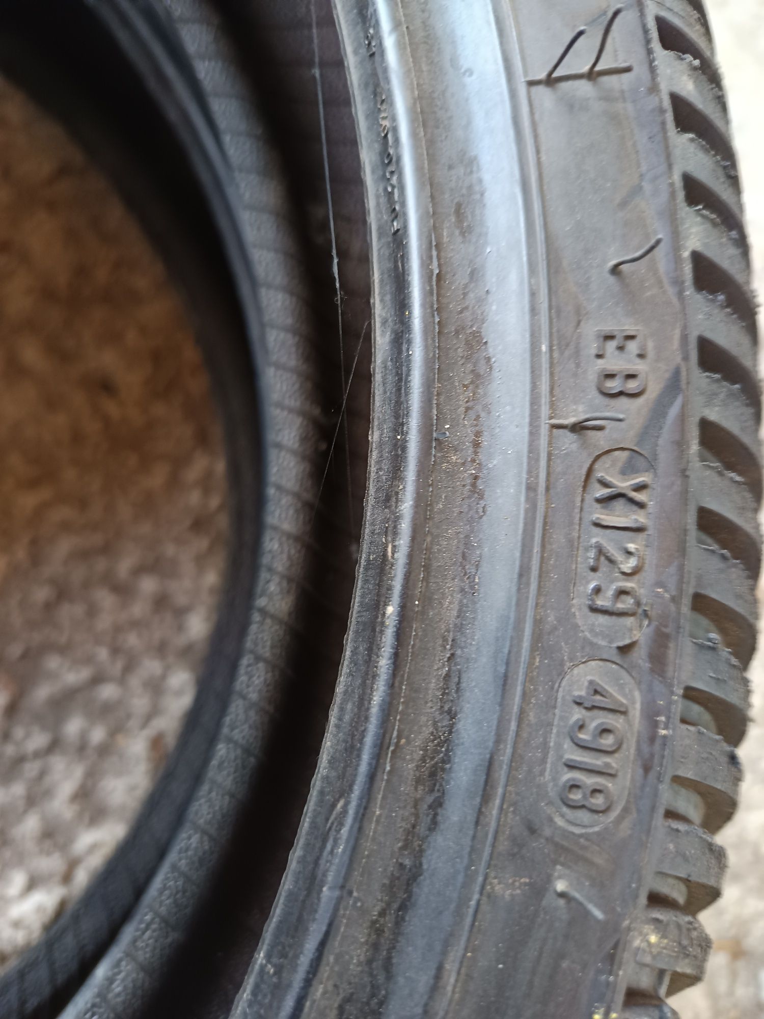 Мото гума 125 75 R 17 NHS METSELER Дот 4918