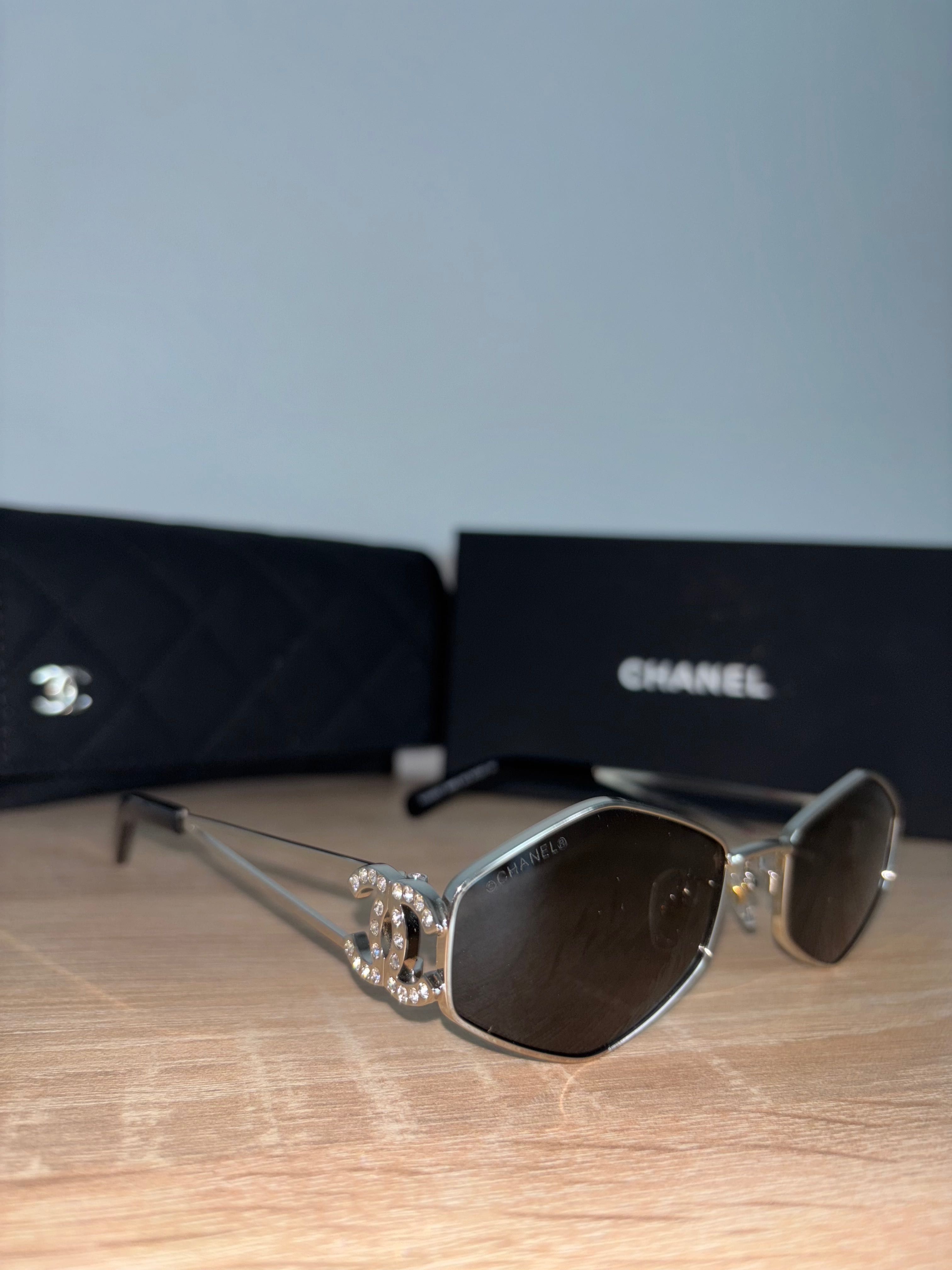 Елегантни дамски слънчеви очила Chanel – нови, с изключителна цена!