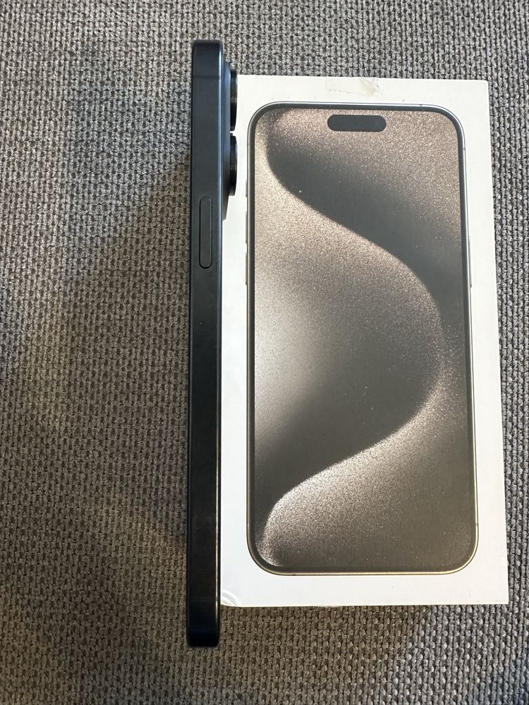 Apple Iphone 15 Pro Max 256gb като нов