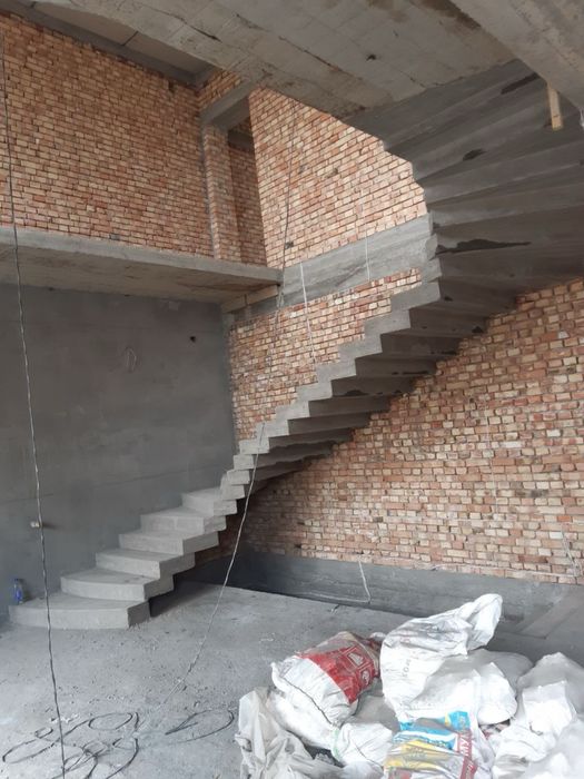 zina lestnitsa quyamiz