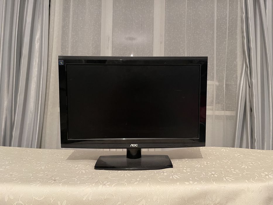 Продам монитор aoc n941sw за 17к!