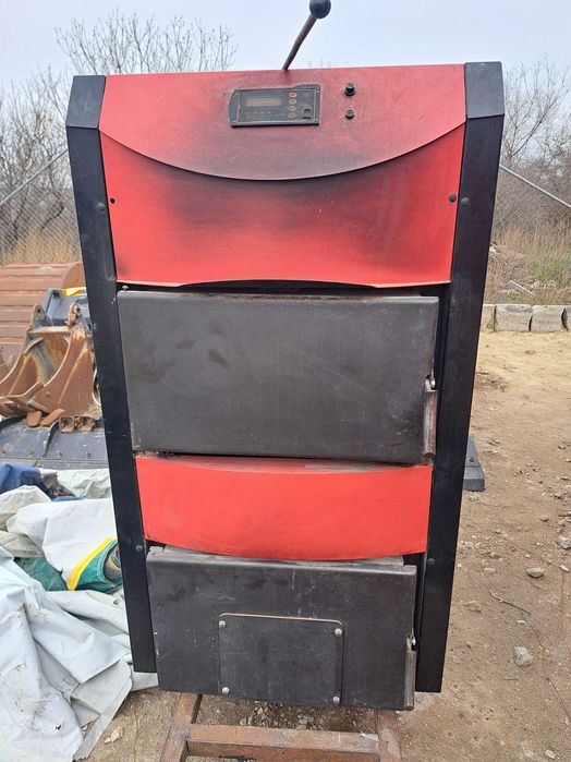 Котел на твърдо гориво BURNIT 90 KW