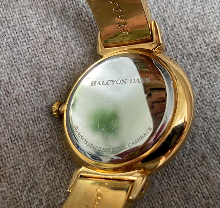 Ceas de dama de lux Halcyon Days curea tip bratara - stare foarte buna