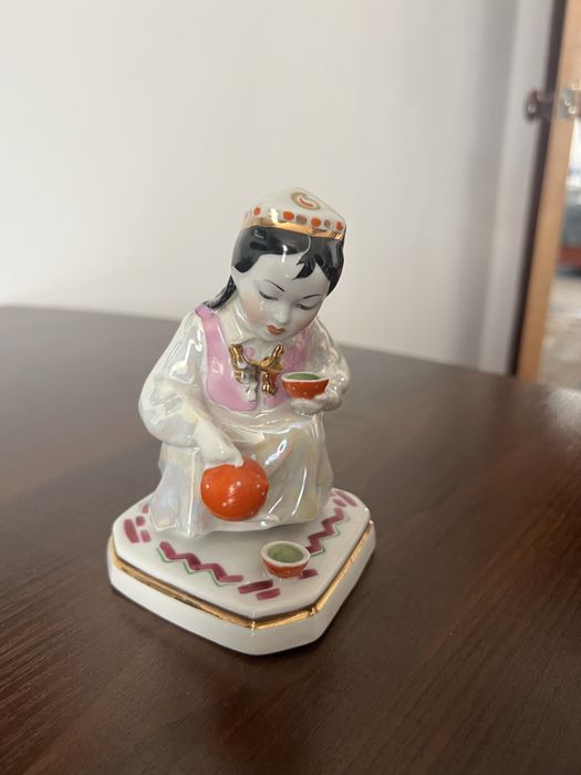 Статуэтка “Узбечка”