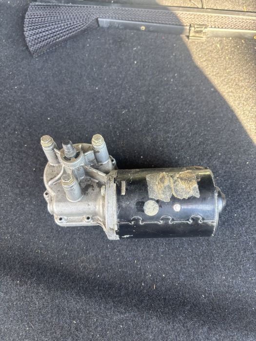 Моторчик дворника Гольф 4