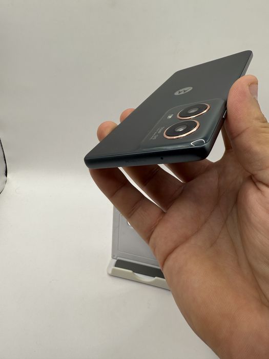 Moto G85 5G 8+256 gb ca nou