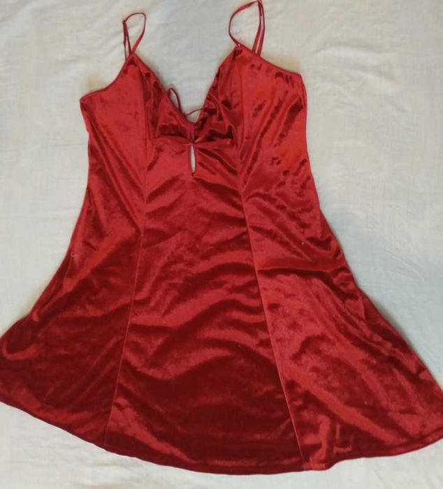 Rochie roșie bretele