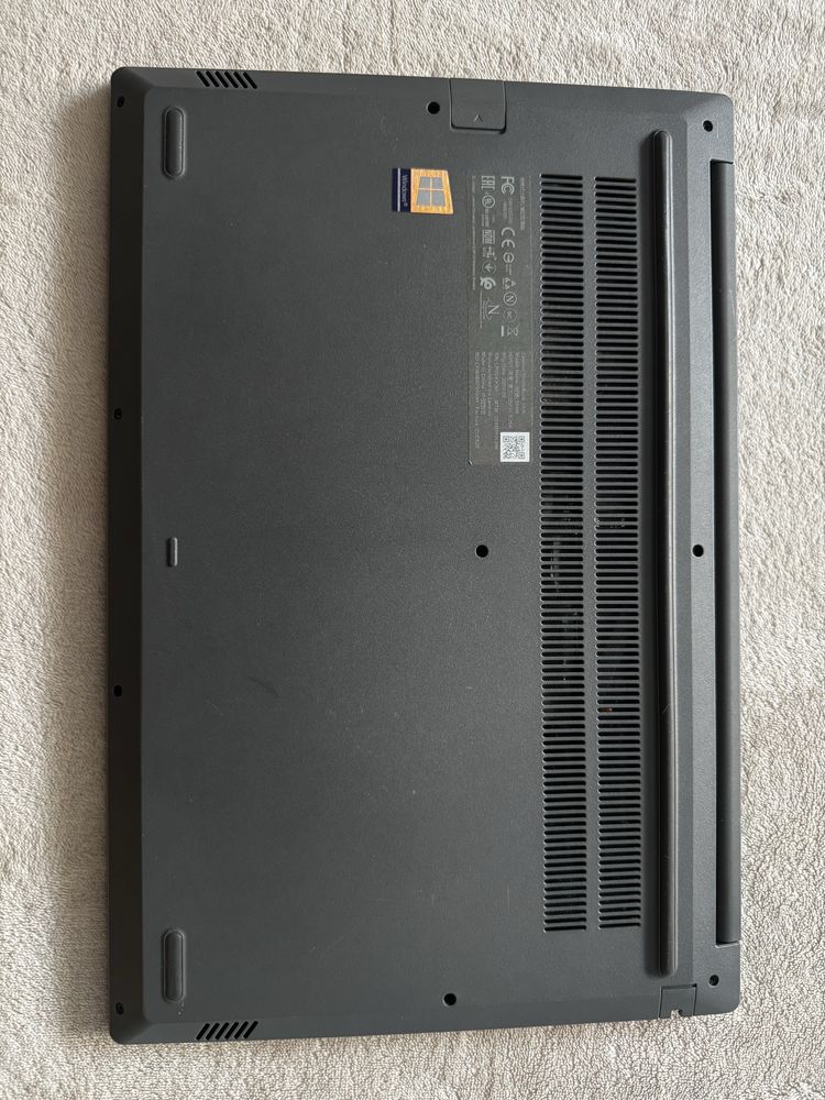 Лаптоп Lenovo ThinkBook 15 IIL